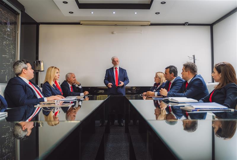 shutterstock_2358776581